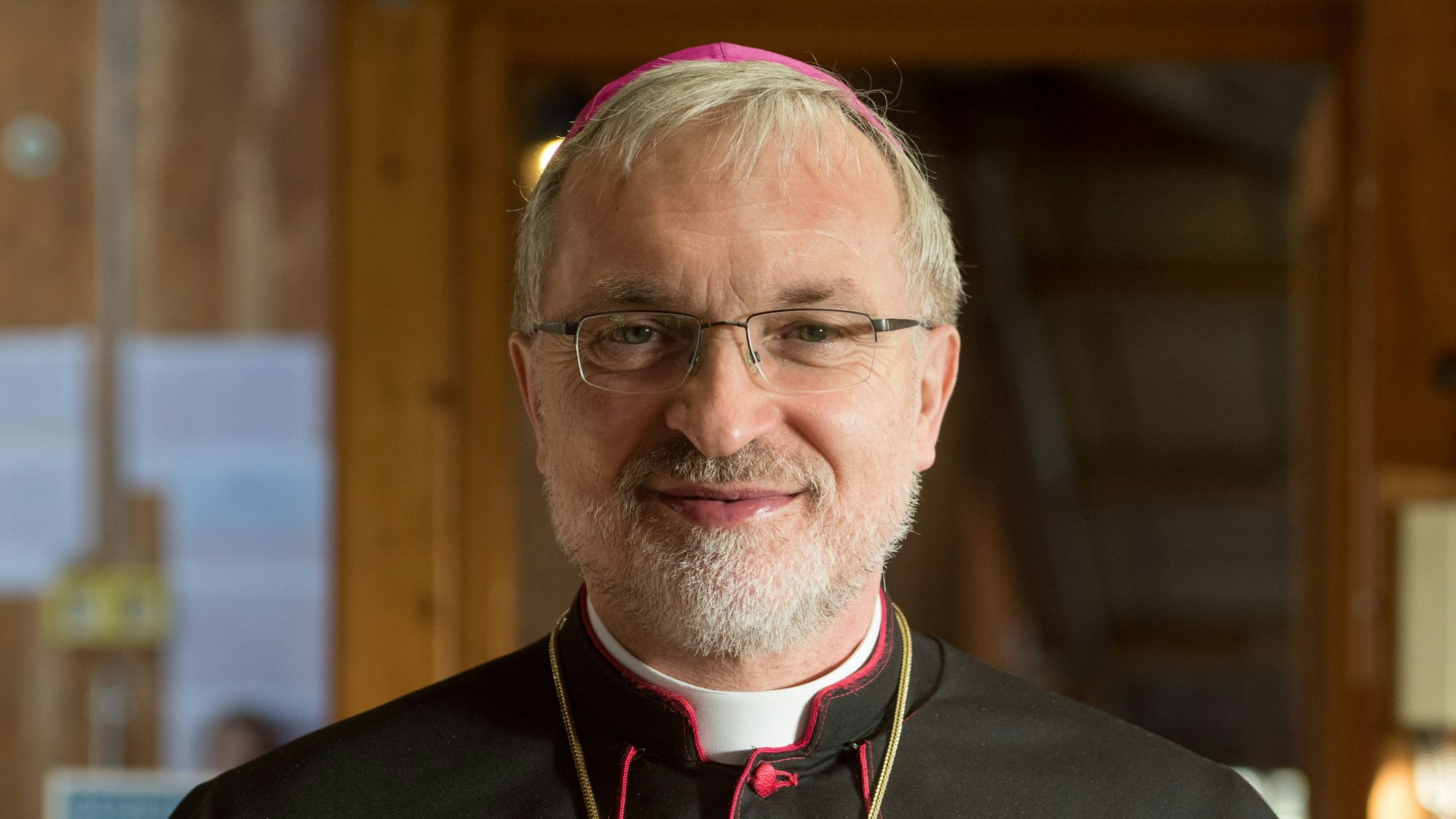 ARCHIV - 29.12.2016, NA, Neumarkt In Der Oberpfalz: Der Bischof des Bistums Eichstätt, Gregor Maria Hanke. (zu dpa: «Eichstätts Bischof Hanke legt Amt nieder») Foto: Armin Weigel/dpa +++ dpa-Bildfunk +++