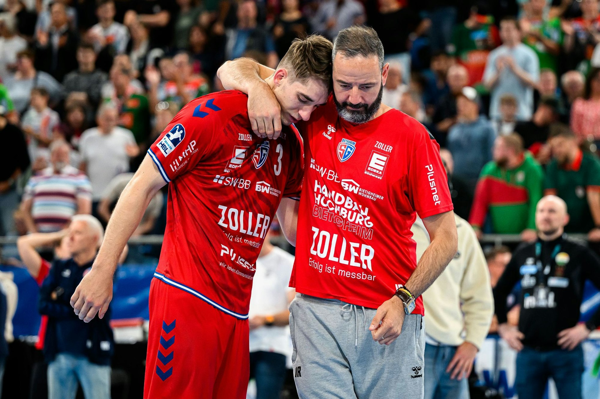 Iker Romero attackiert die Rhein-Neckar Löwen nach dem Bundesliga-Abstieg.
