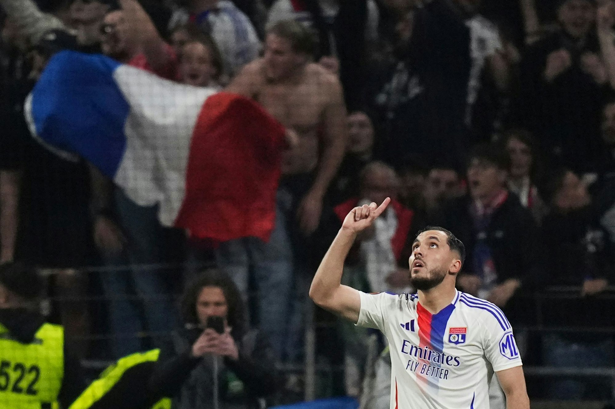 Rayan Cherki wechselt zu Manchester City