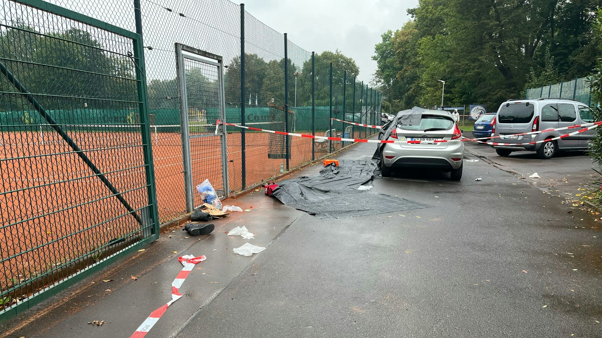 Der Tatort  am Rande eines Sportplatzes am Freimersdorfer Weg