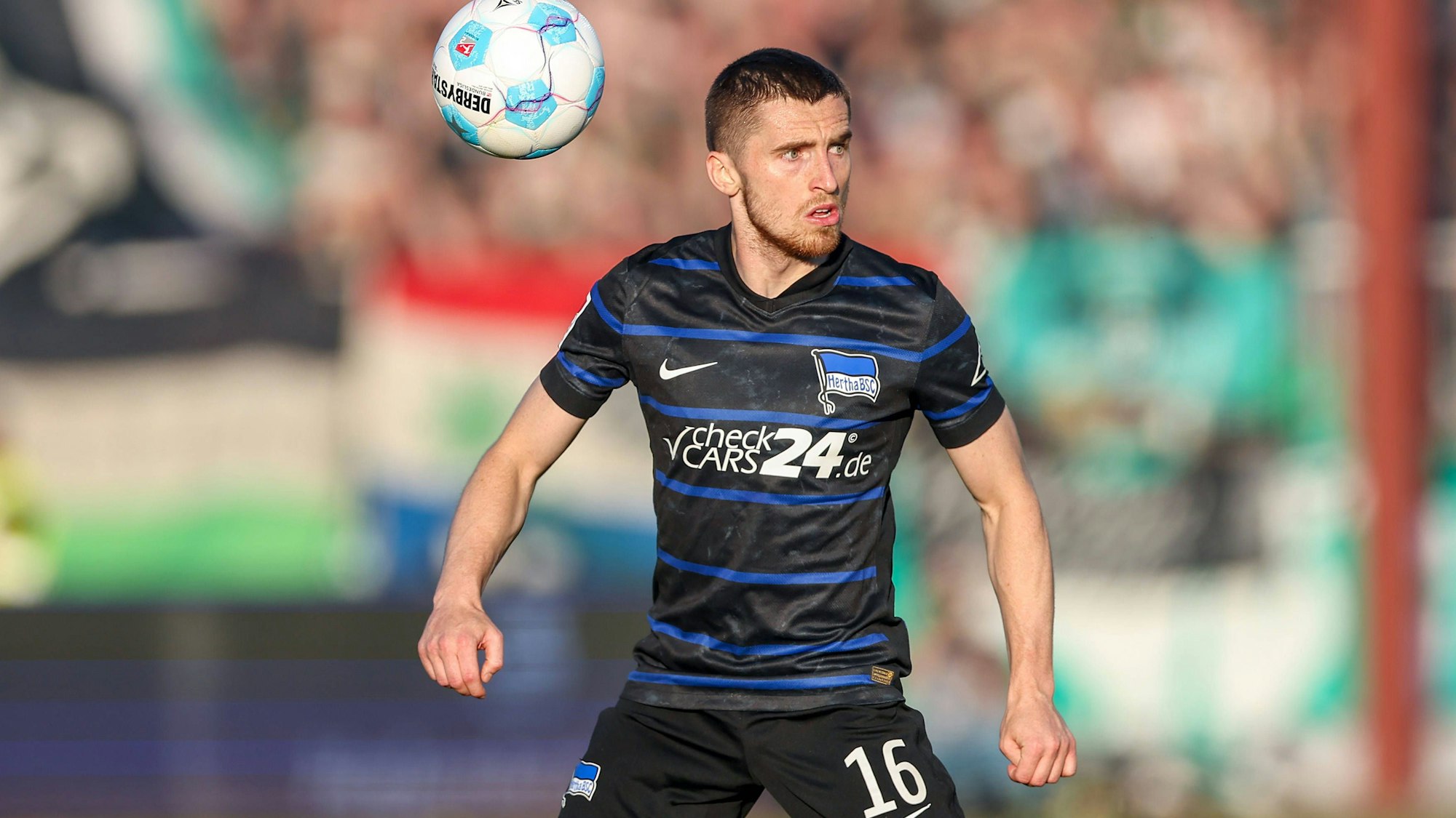 Wäre ablösefrei gewesen: Jonjoe Kenny.