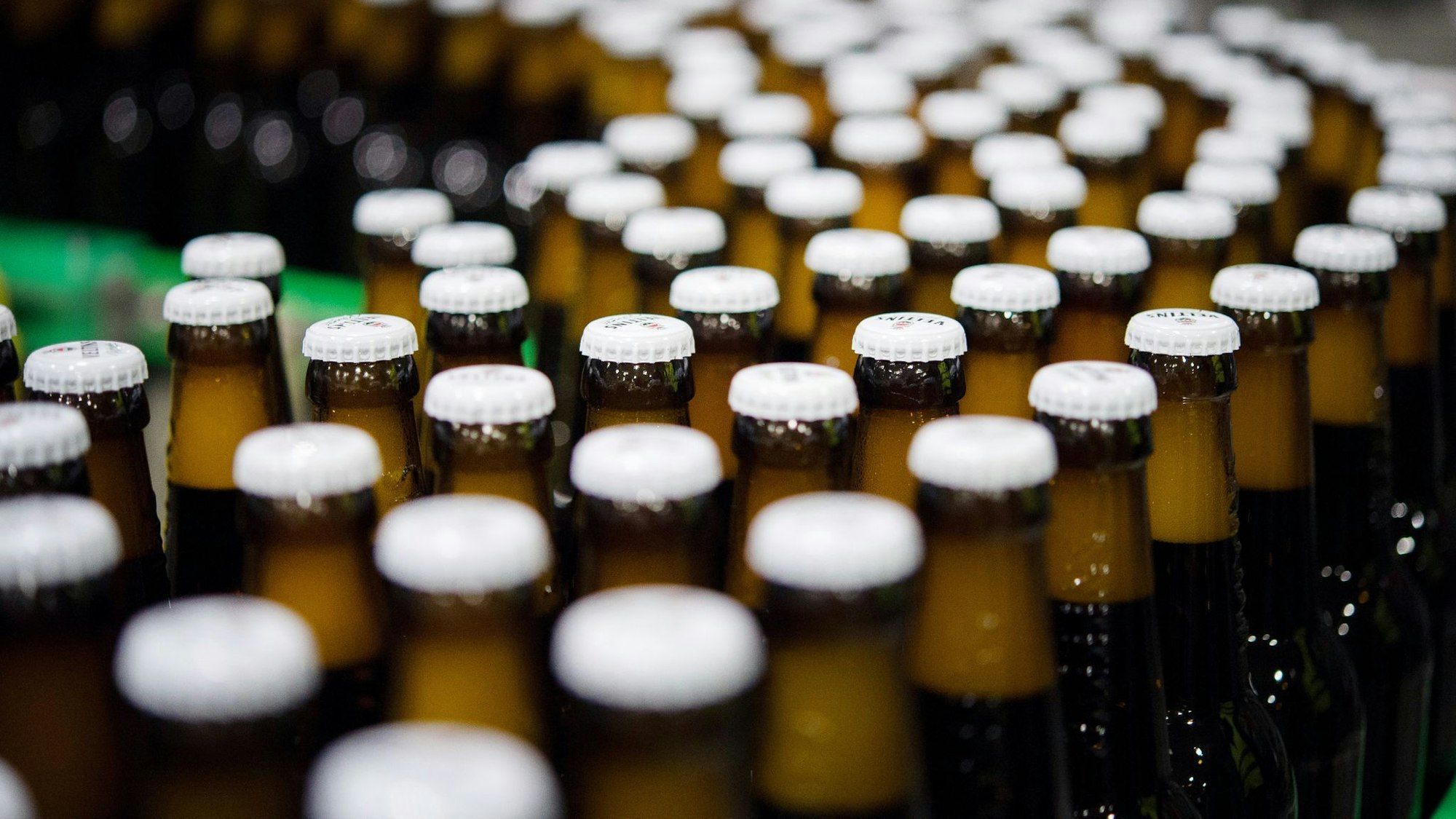 Veltins hat eine Bierpreiserhöhung für den Herbst angekündigt. (Archivbild)