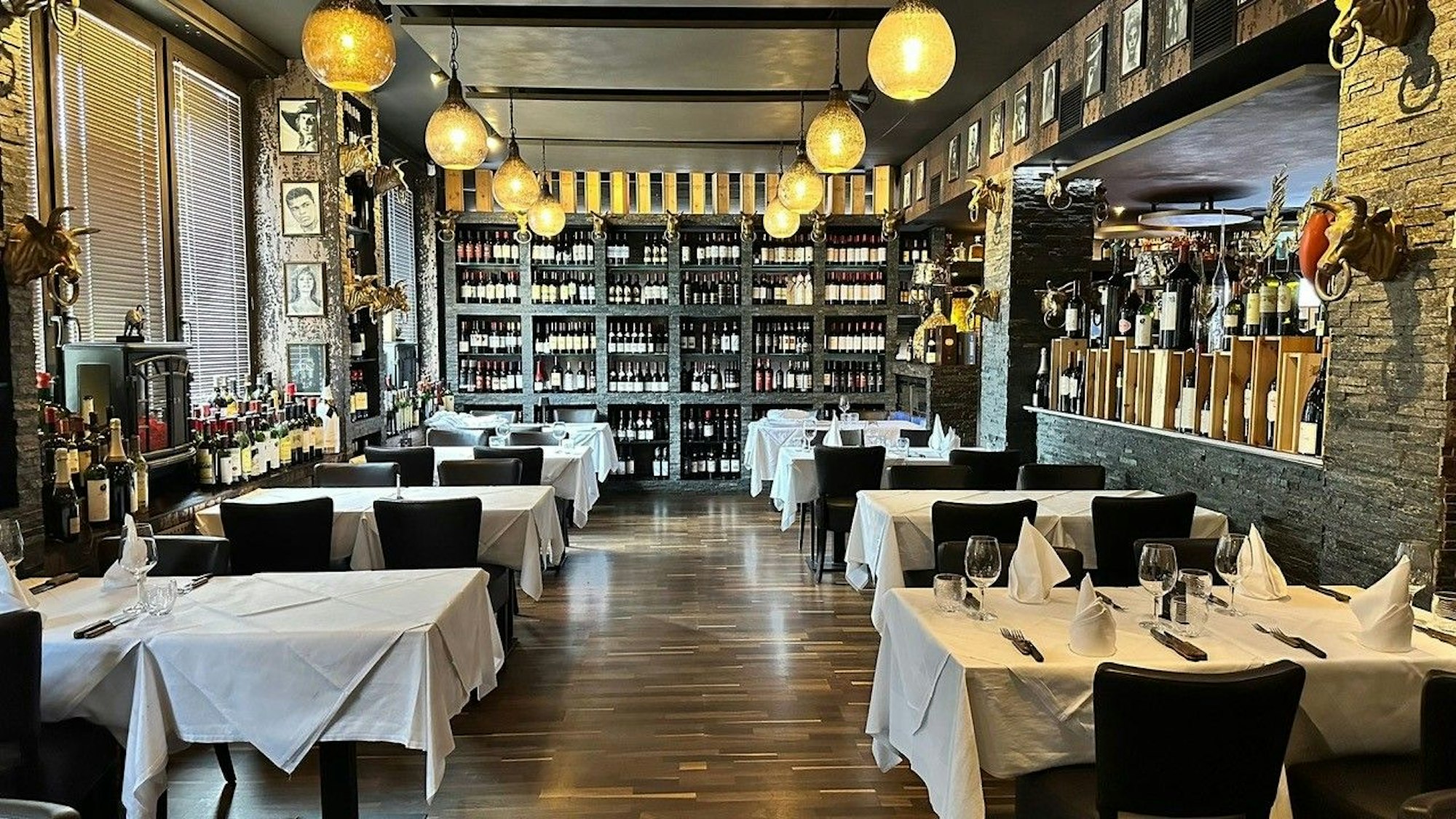 Blick ins Restaurant: Das Reef & Beef in Köln.