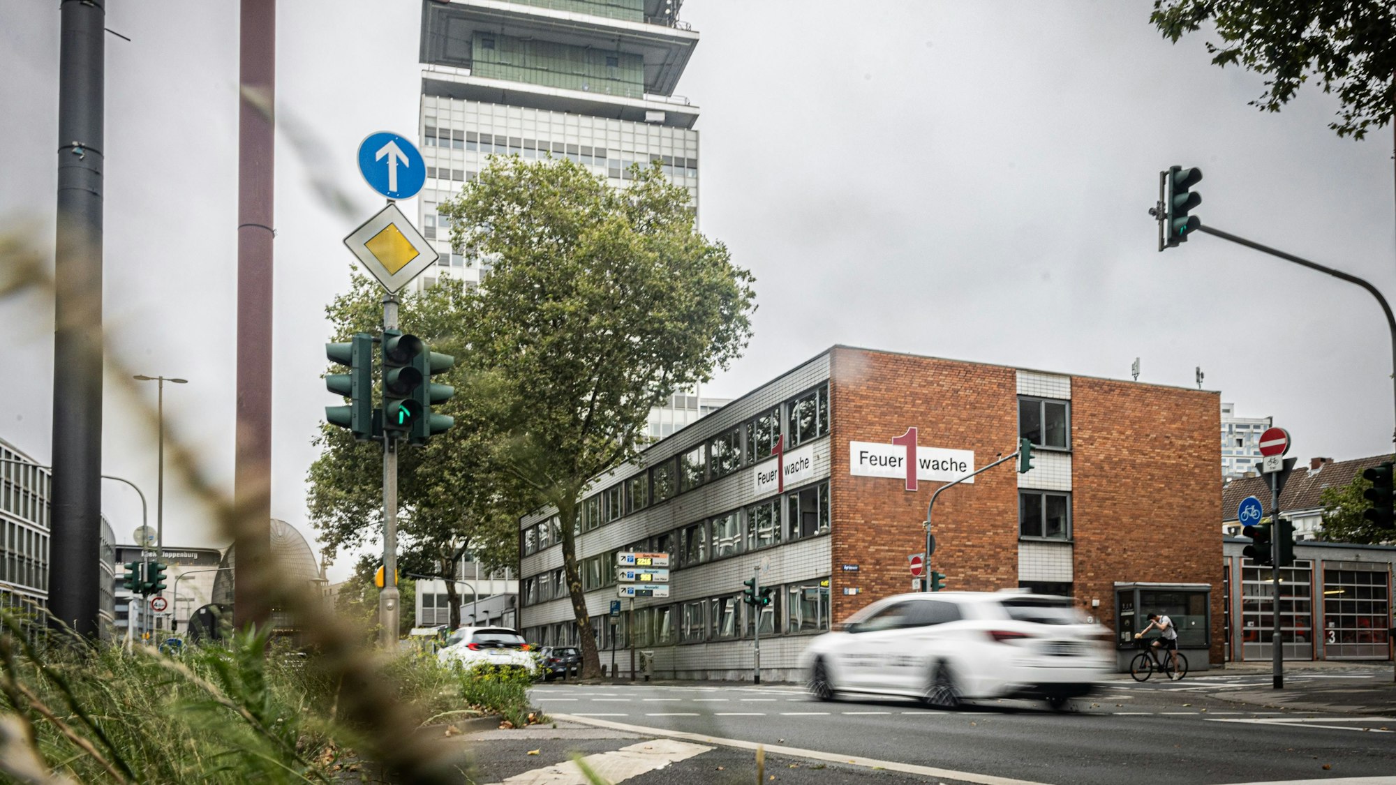 Die marode Feuerwache 1 an der Agrippastraße.