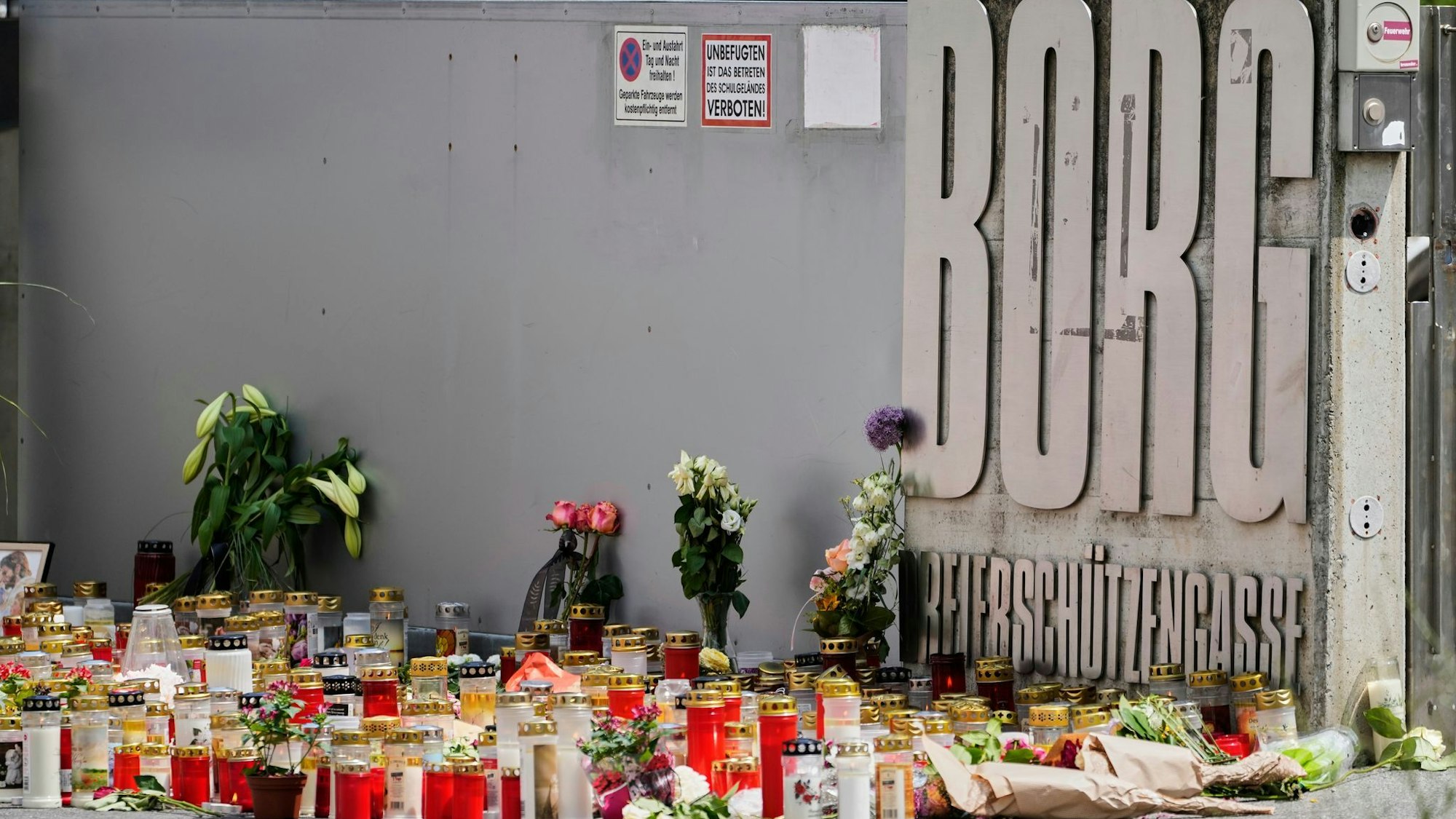 Österreich will als Konsequenz aus dem Amoklauf das Waffenrecht verschärfen.