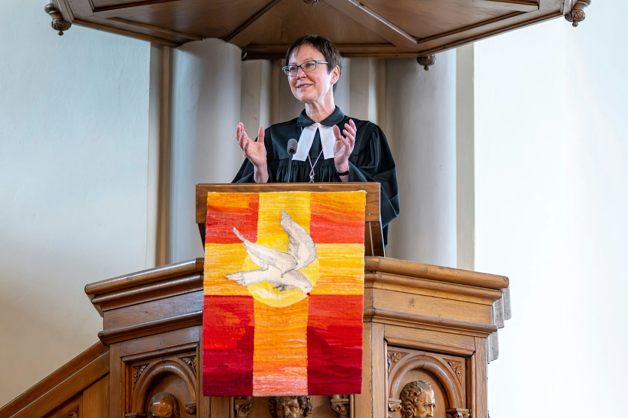 Adelheid Ruck-Schröder wurde als neue Präses der Kirche von Westfalen mit einem Gottesdienst in ihr Amt eingeführt.