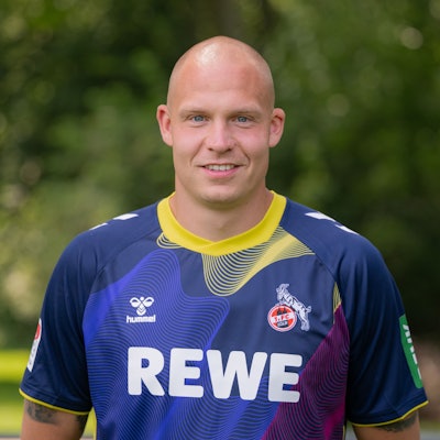 Torhüter Matthias Köbbing, aufgenommen beim offiziellen Fototermin für die Saison 2024/2025.