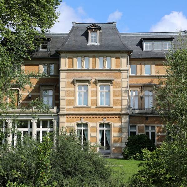 Die Villa Zanders in der Bergisch Gladbacher Innenstadt.
