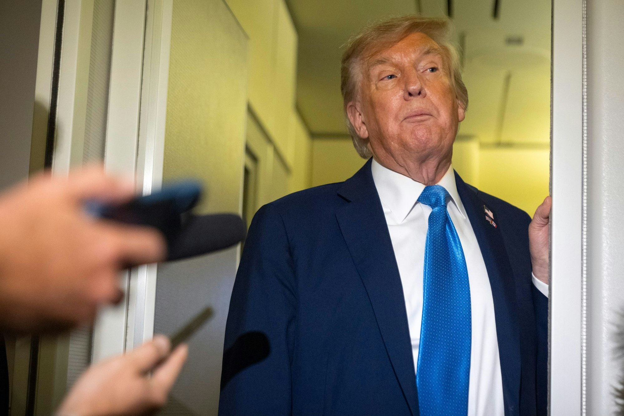 Donald Trump wendet sich mit scharfen Drohungen an Teheran.