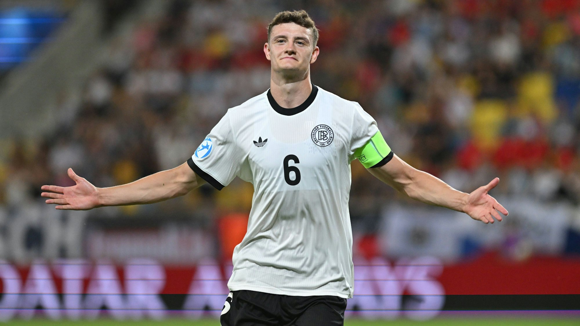 Eric Martel jubelt nach seinem Treffer zum zwischenzeitlichen 4:0 im Gruppenspiel der U21-EM gegen Tschechien.