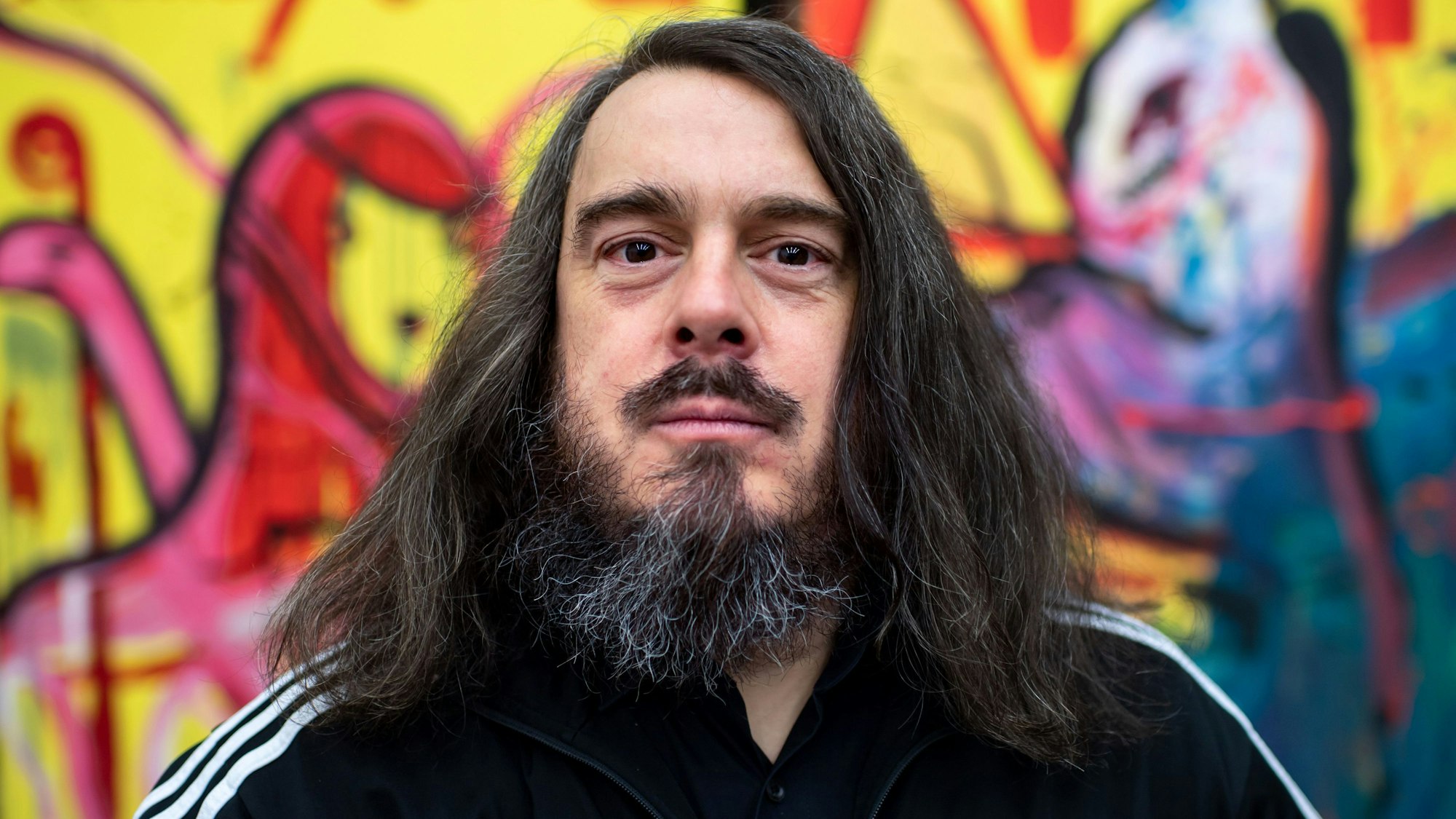 Jonathan Meese in seinem Atelier im Stadtteil Prenzlauer Berg.