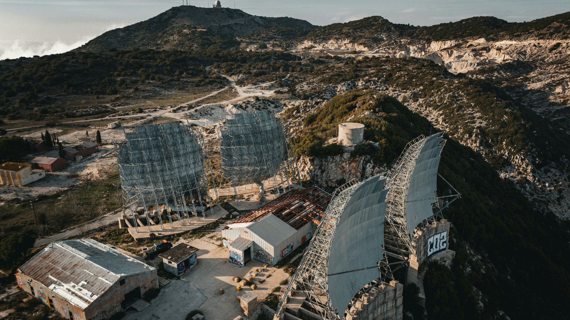 Auch die verlassene Nato-Radarstation in Griechenland war Ziel von Nina und Marco Ebken aus Windec.