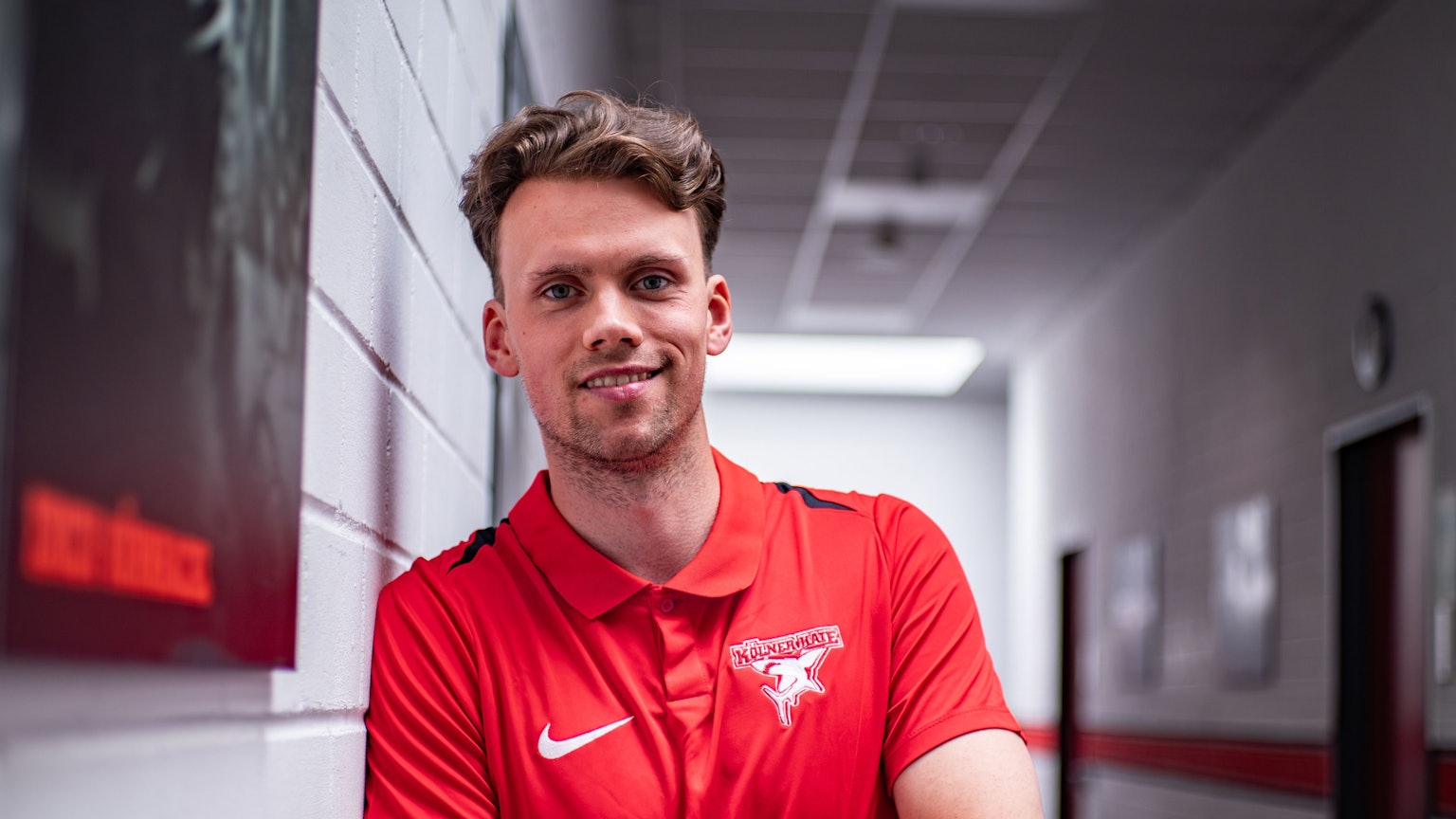 Dominik Bokk spielt in der kommenden Saison wieder für die Kölner Haie.