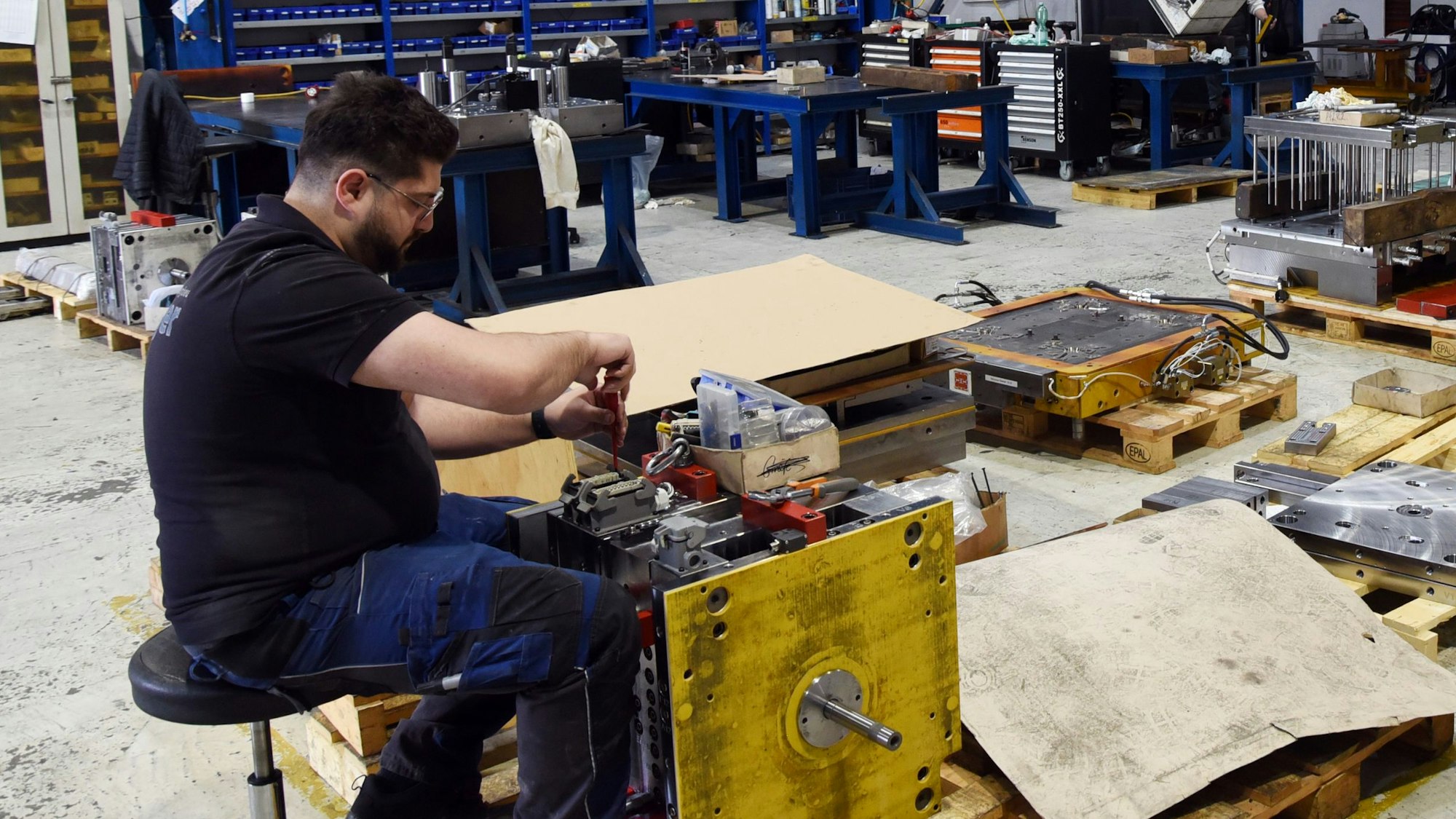 Die Firma liegt an der Klosterstraße in Marienheide.