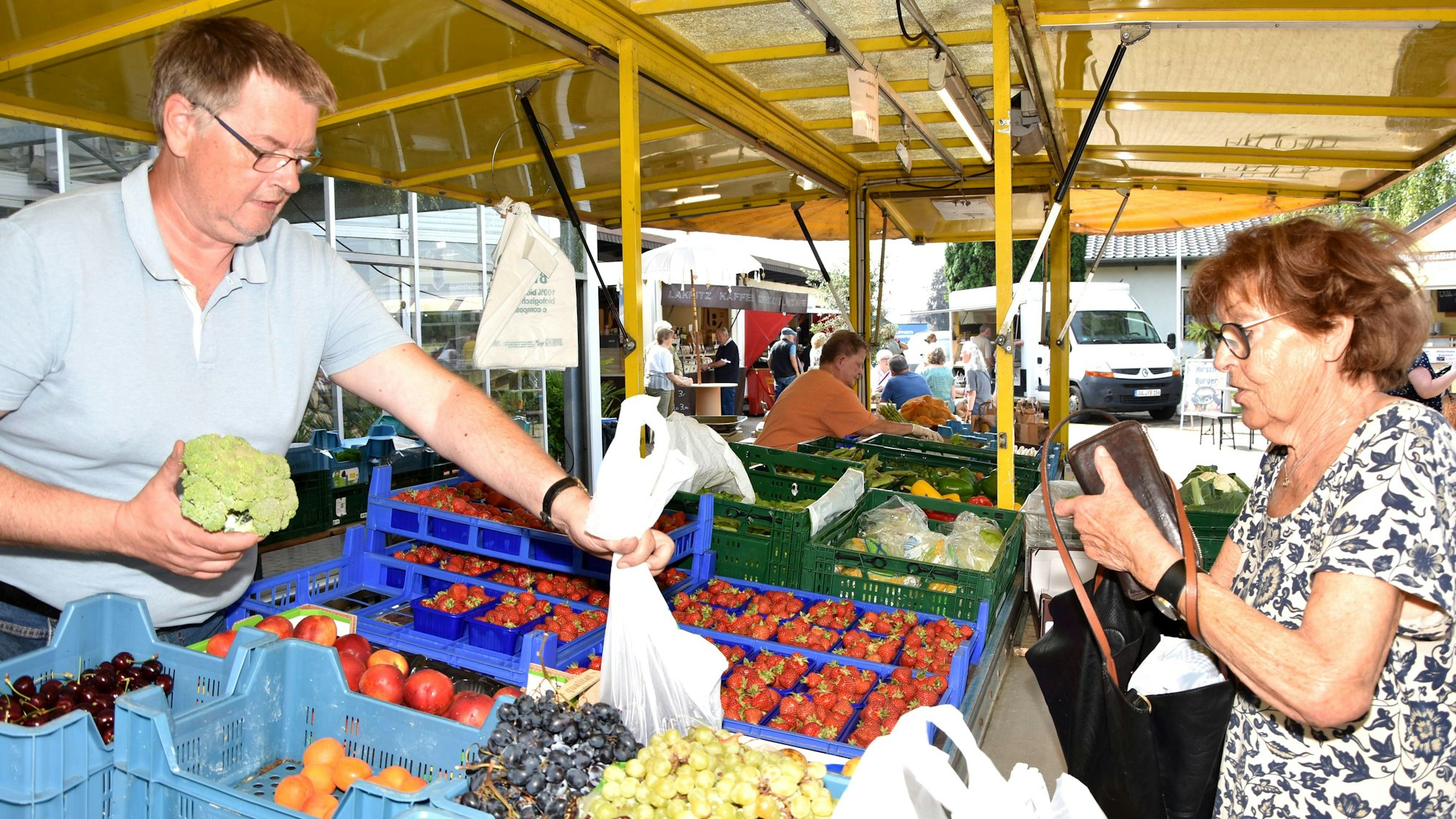 Das Foto zeigt das Angebot von Obst- und Gemüsehändler Gerd Hass.