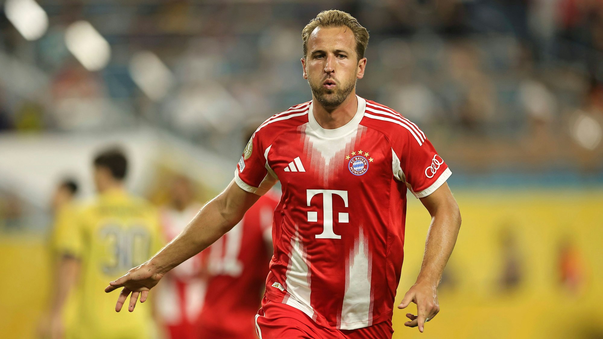 Torjubel Harry Kane FC Bayern München zum 1:0.