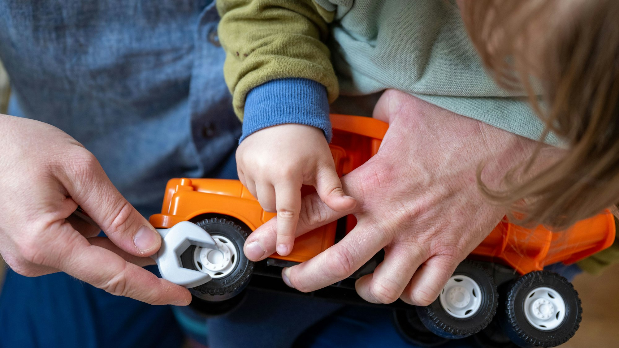 Eine Studie zeigt: Eltern legen mehr Wert auf Verantwortung und Selbstbestimmung als auf Gehorsam und Erfolg.