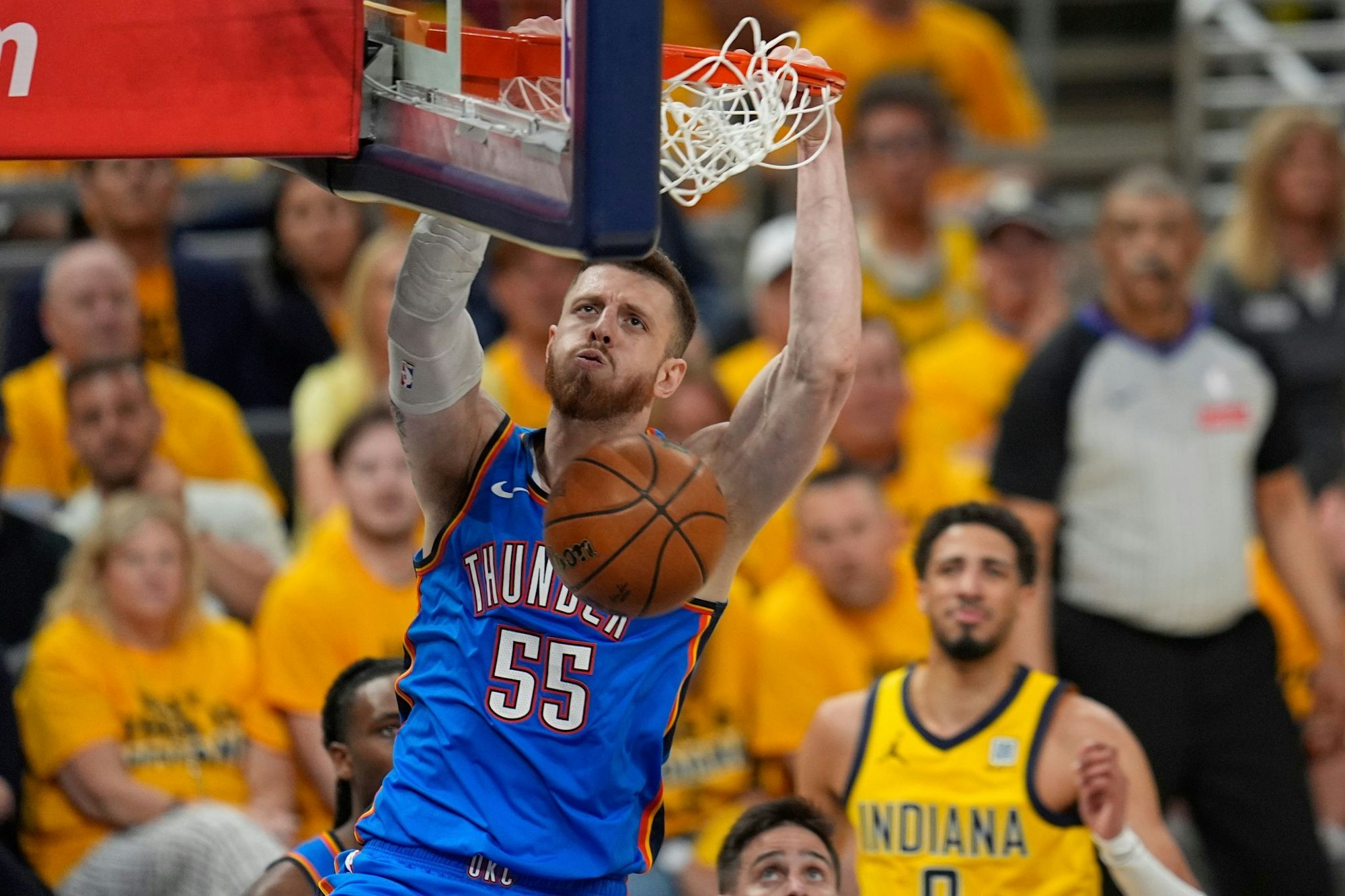 Hartenstein sagt, er war in seinen ersten Trainingslagern nervöser, als vor dem entscheidenden Spiel in den NBA-Finals.
