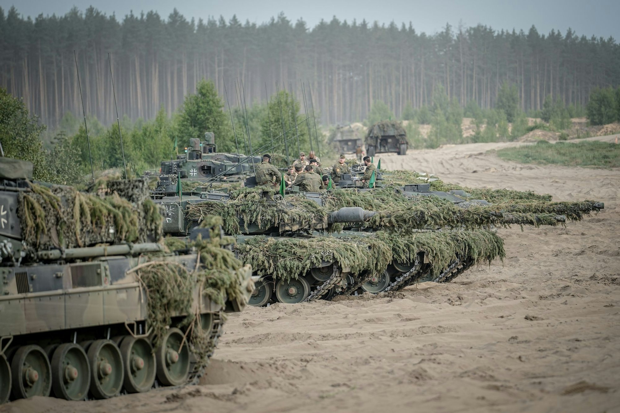 Geld verdienen mit Waffen? Eine knappe Mehrheit der Bundesbürger findet das vertretbar (Archivbild)