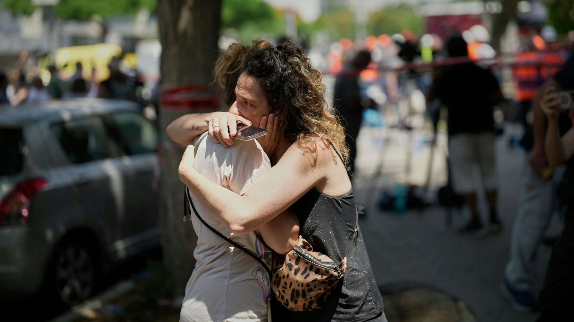 Der Krieg zwischen Israel und dem Iran schweißt viele Menschen enger zusammen.