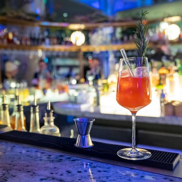 Genuss statt Rausch: Viele Cocktail-Klassiker gibt es heute in alkoholarmen Versionen - oder ganz ohne Promille.