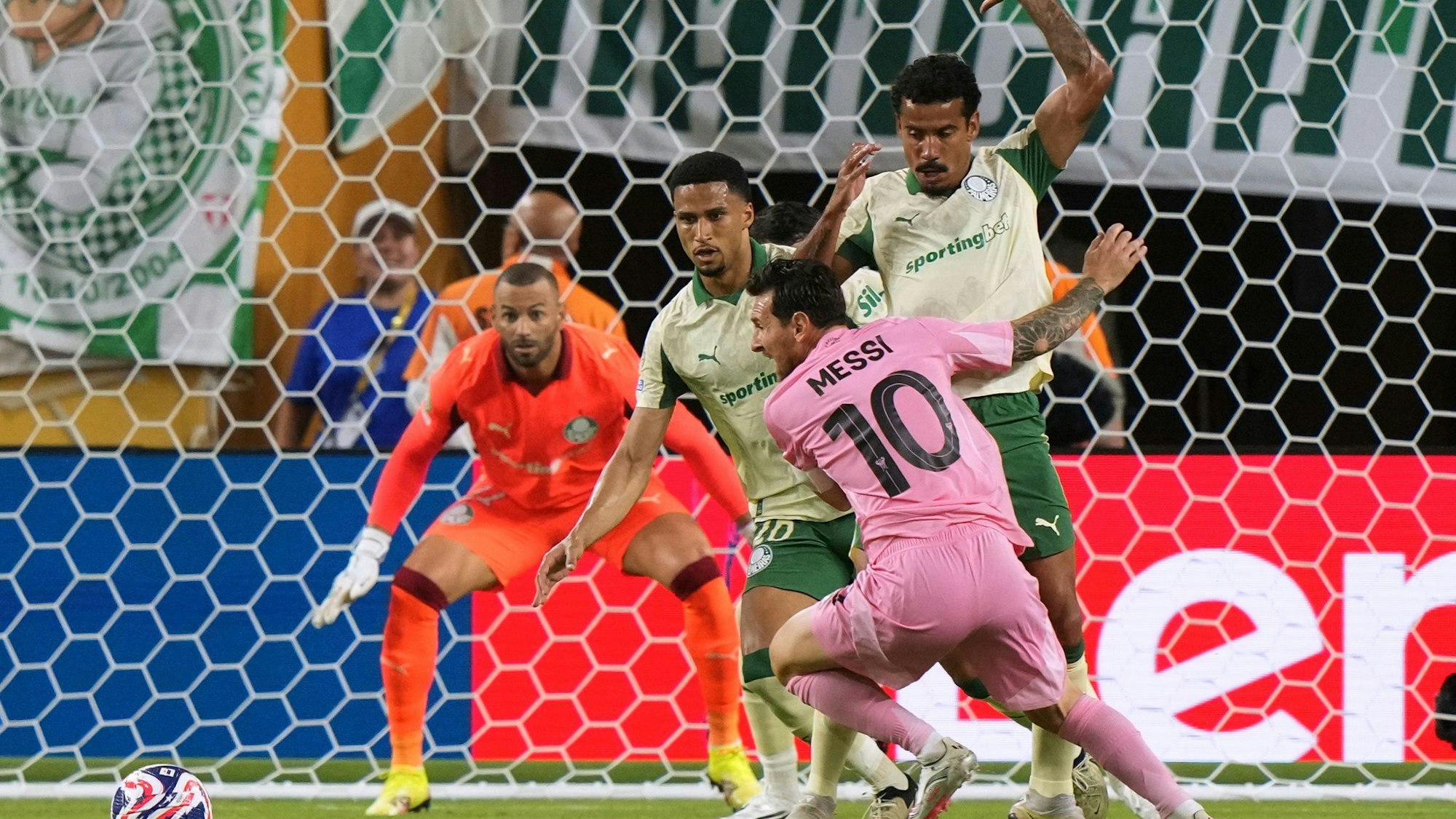 Blieb trotz vieler Chancen ohne Tor: Lionel Messi.