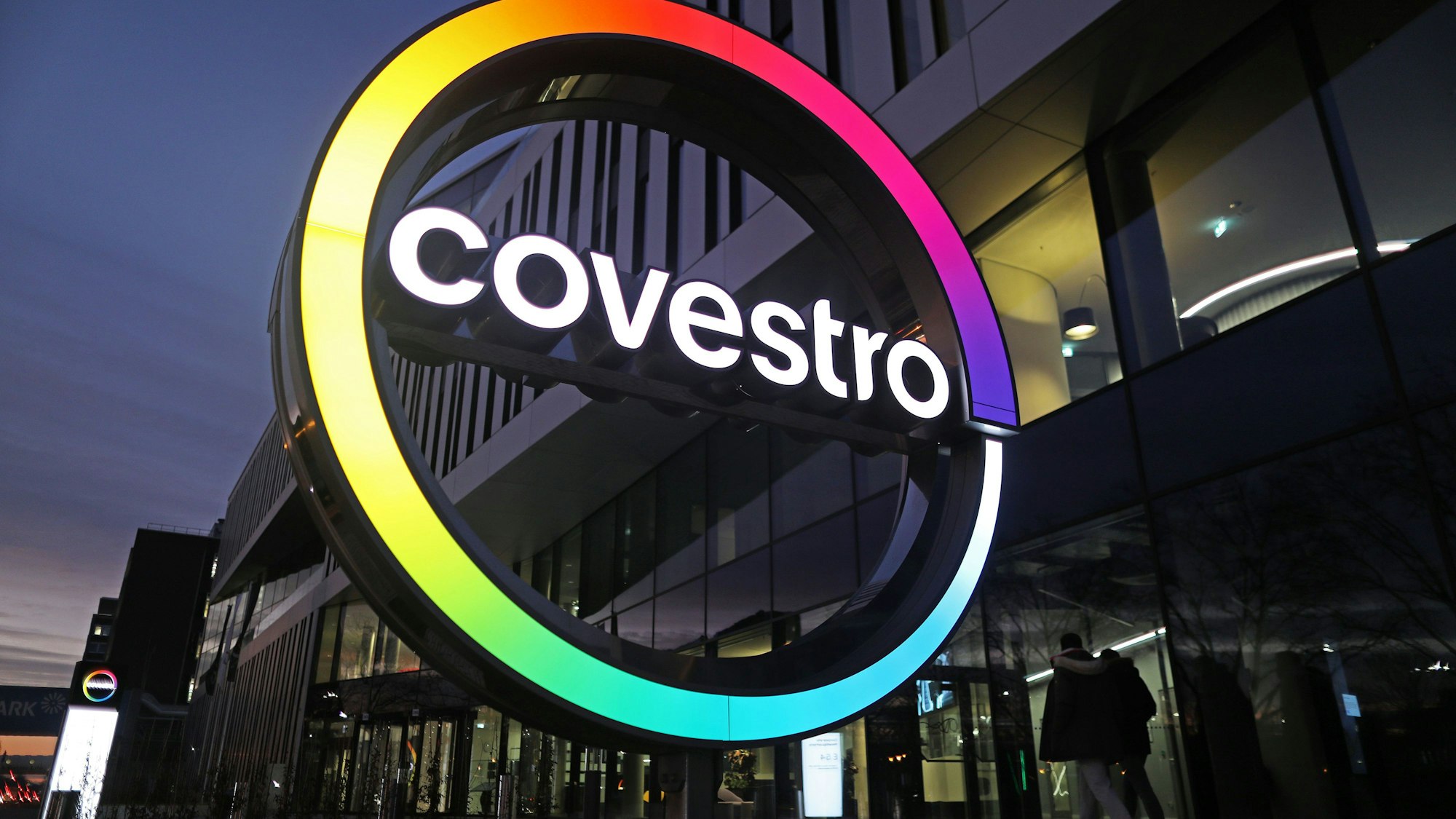 Das Logo des Kunststoffkonzerns Covestro