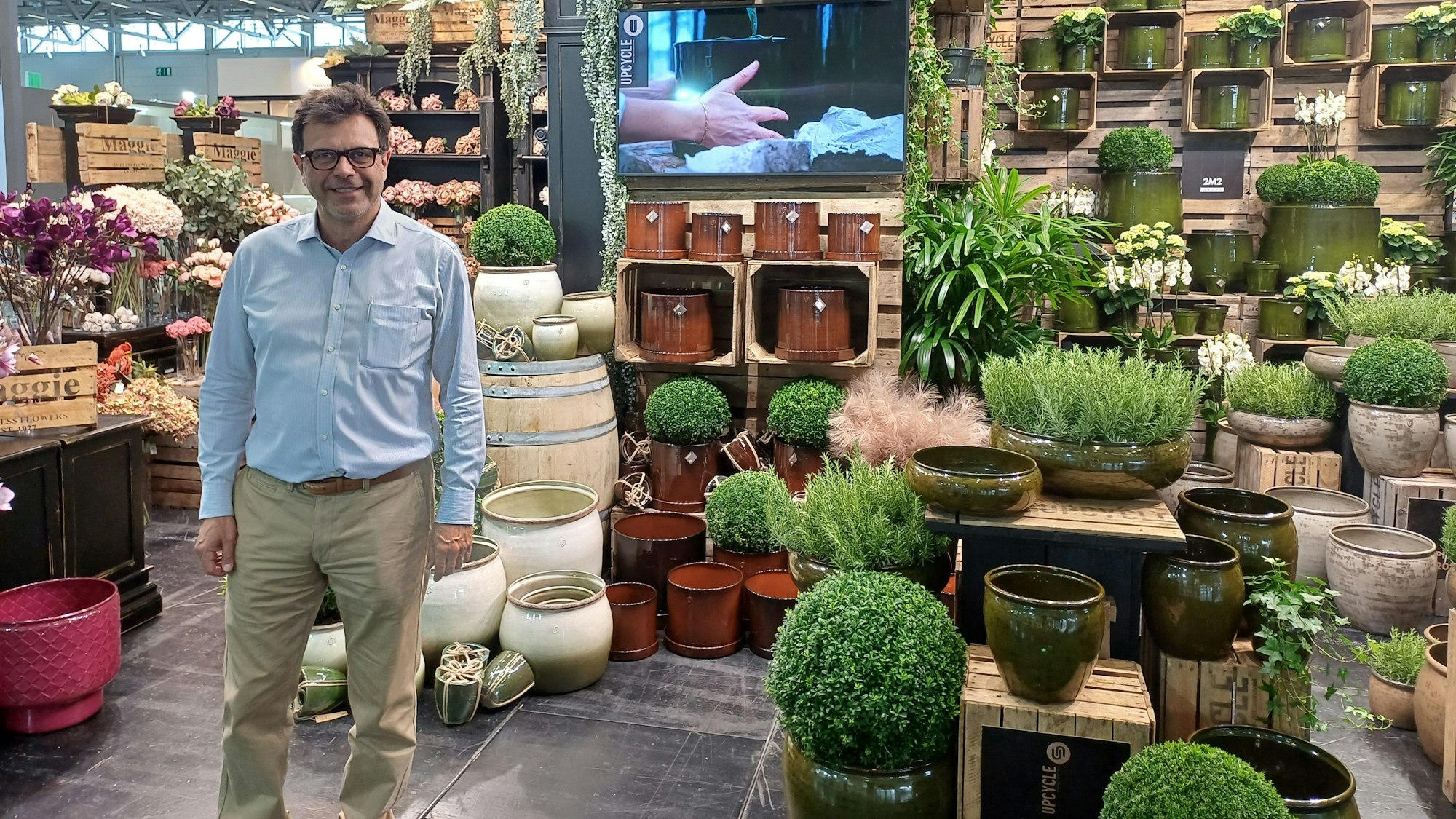 Auch Pflanzen bietet die Messe in Köln reichlich.