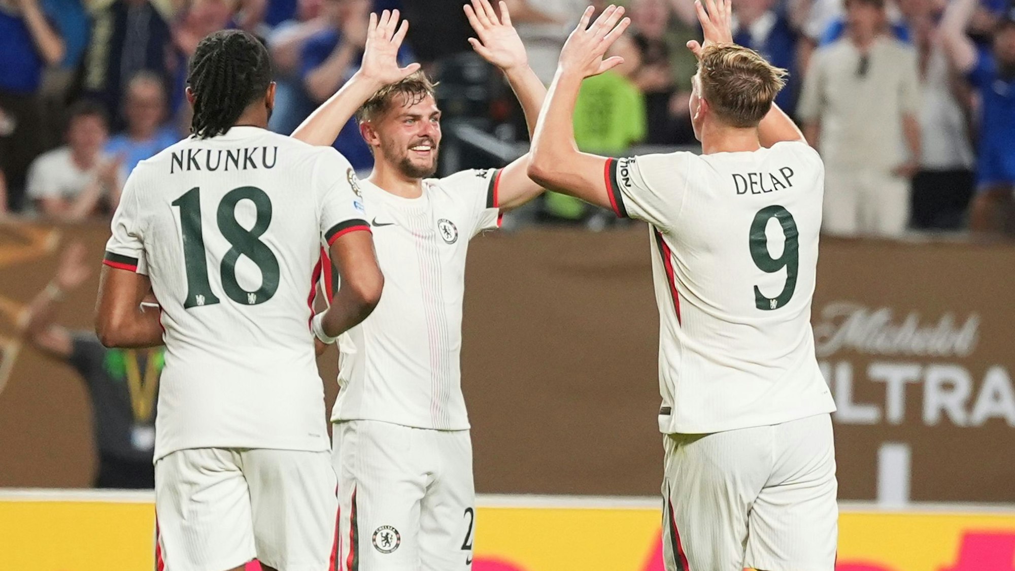 Der FC Chelsea zog nach einem problemlosen Erfolg gegen Espérance Tunis ins Achtelfinale der Club-WM ein.