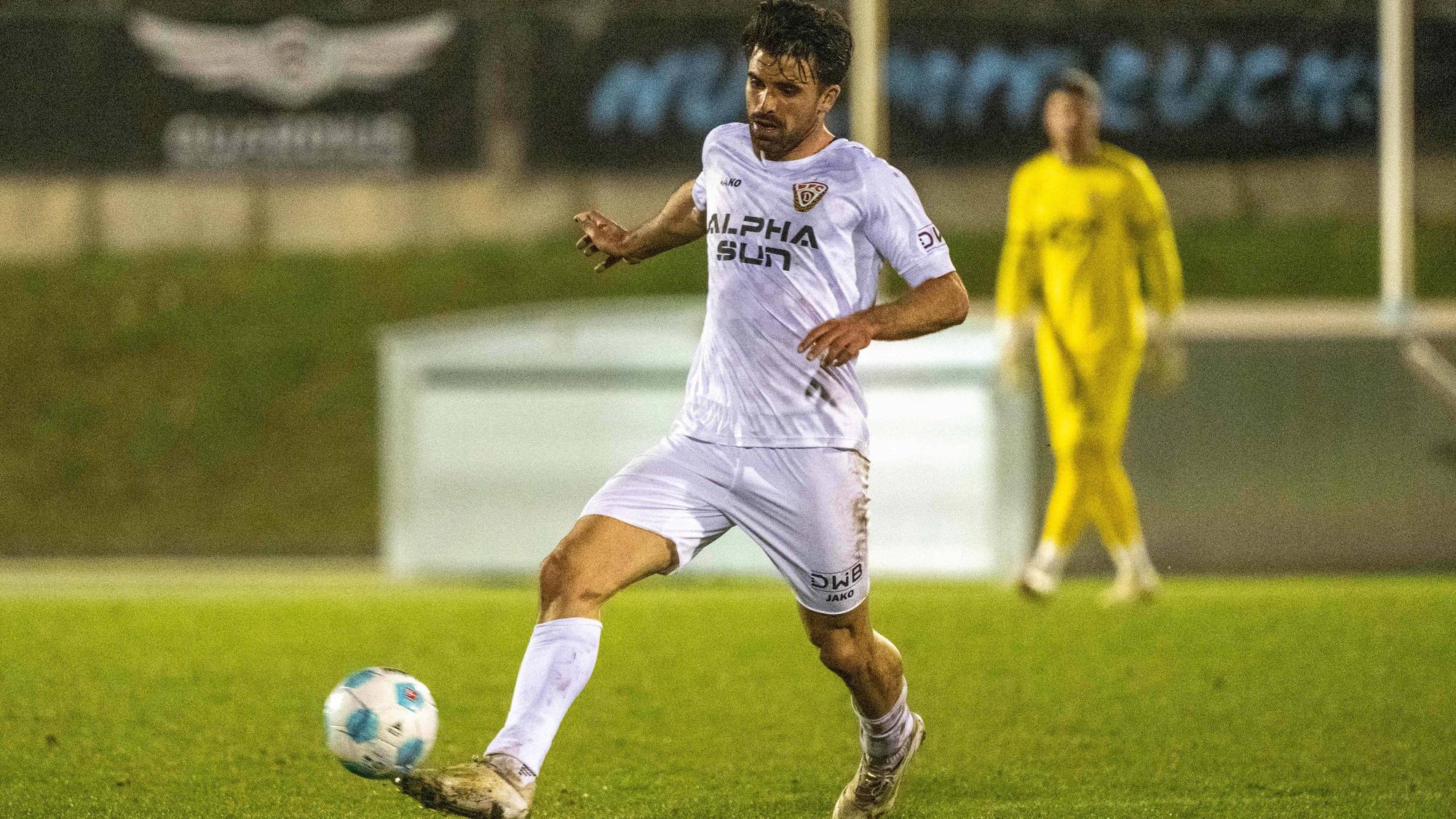 Fußball, Herren, Saison 2024/2025, Regionalliga Nordost 23. Spieltag / Nachholspiel, F.C. Hertha 03 Zehlendorf - BFC Dynamo 3:5, David Haider Kamm Al-Azzawe BFC Dynamo, 26.03. 2025, *** Soccer, Men, Season 2024 2025, Regionalliga Nordost 23 Matchday Catch-up , F C Hertha 03 Zehlendorf BFC Dynamo 3 5 , David Haider Kamm Al Azzawe BFC Dynamo , 26 03 2025, Copyright: xMatthiasxKochx