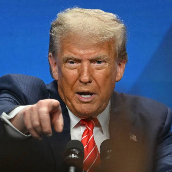 US-Präsident Donald Trump spricht auf einer Pressekonferenz während des NATO-Gipfels in The Hague.