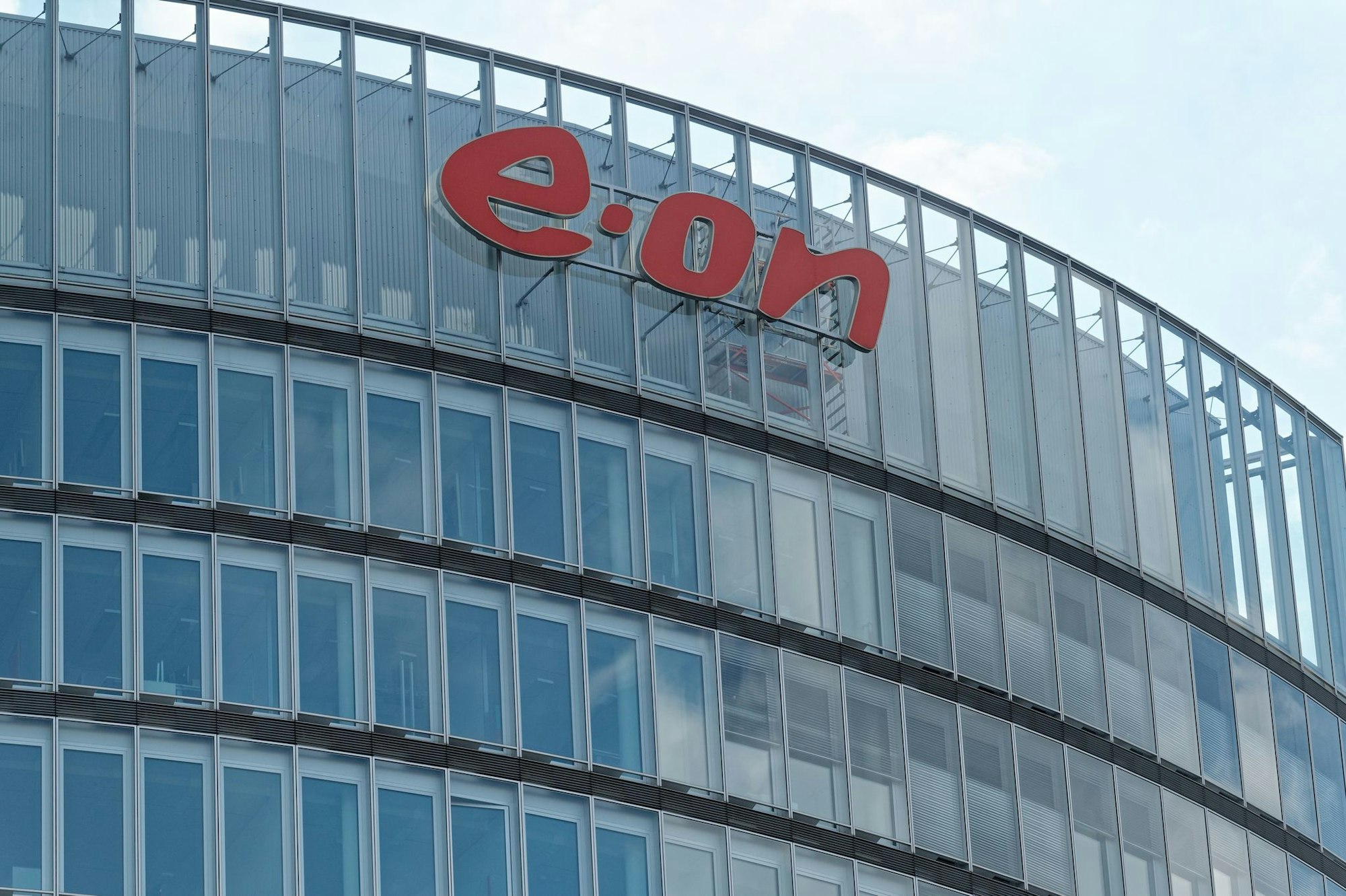 Der Energiekonzern Eon hat kritisiert, dass die Bundesregierung die Stromsteuersenkung «für alle» jetzt doch nicht so umsetzen will wie im Koalitionsvertrag vorgesehen. (Archivbild)