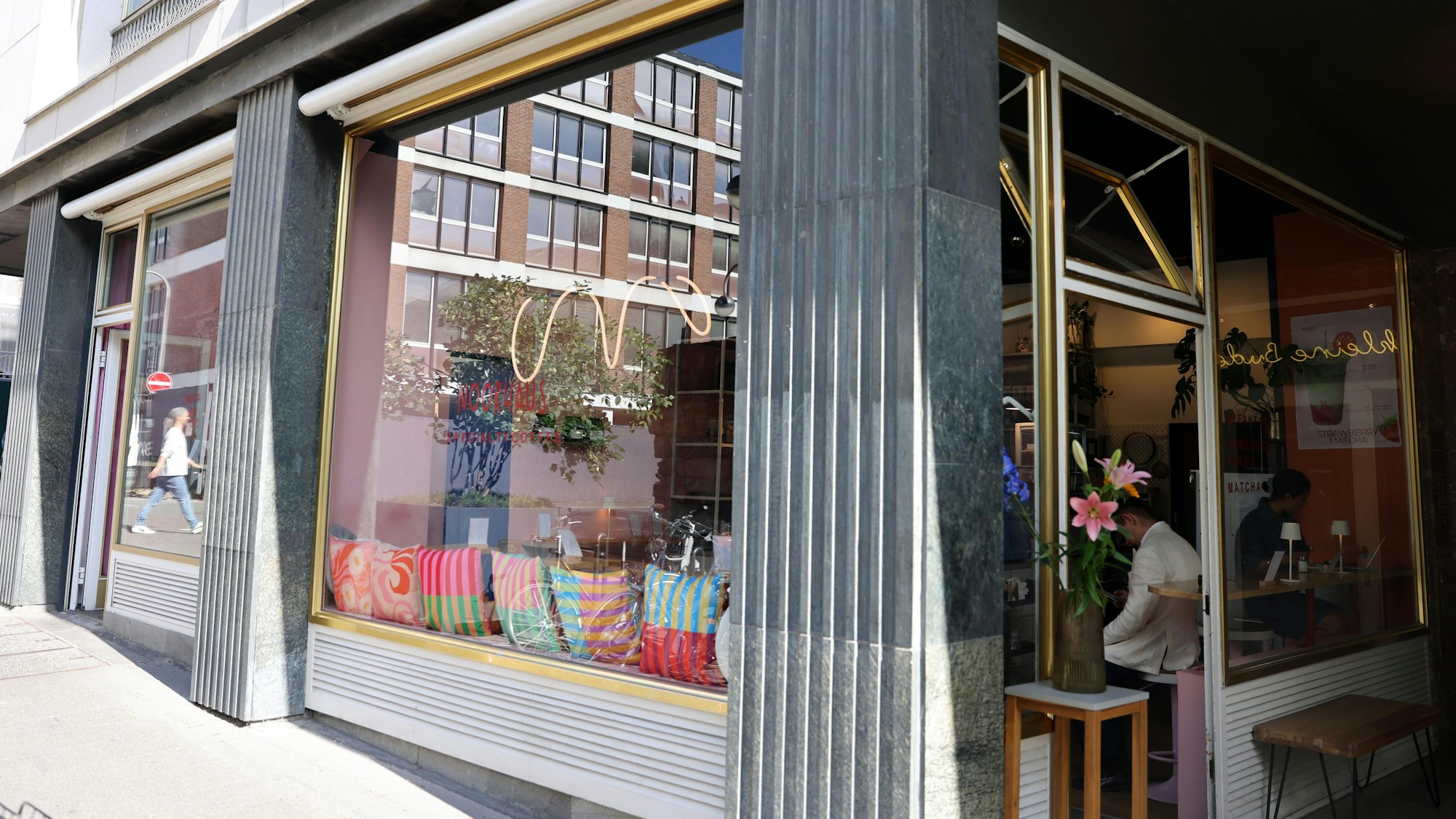 „Noorhaus Coffee“ in der Kleinen Budengasse.