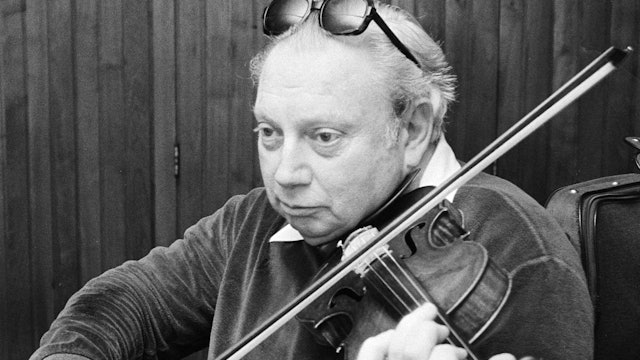 Isaac Stern spielt Violine
