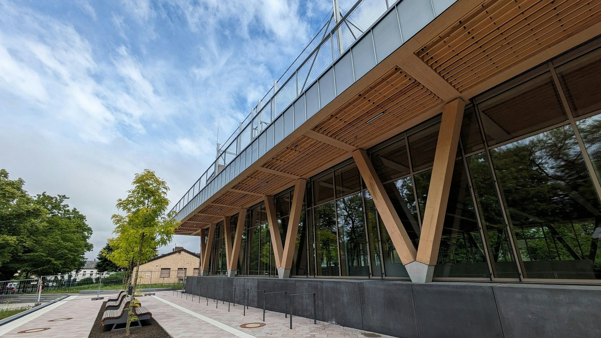 Die Kultur- und Sporthalle mit dem Deutschen Holzbaupreis 2025 ausgezeichnet.