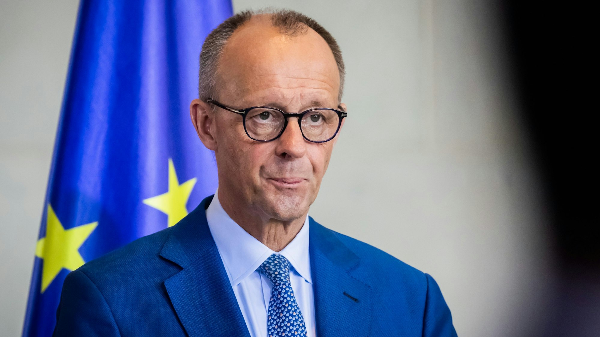 Auf dem Foto ist Bundeskanzler Friedrich Merz (CDU) zu sehen.