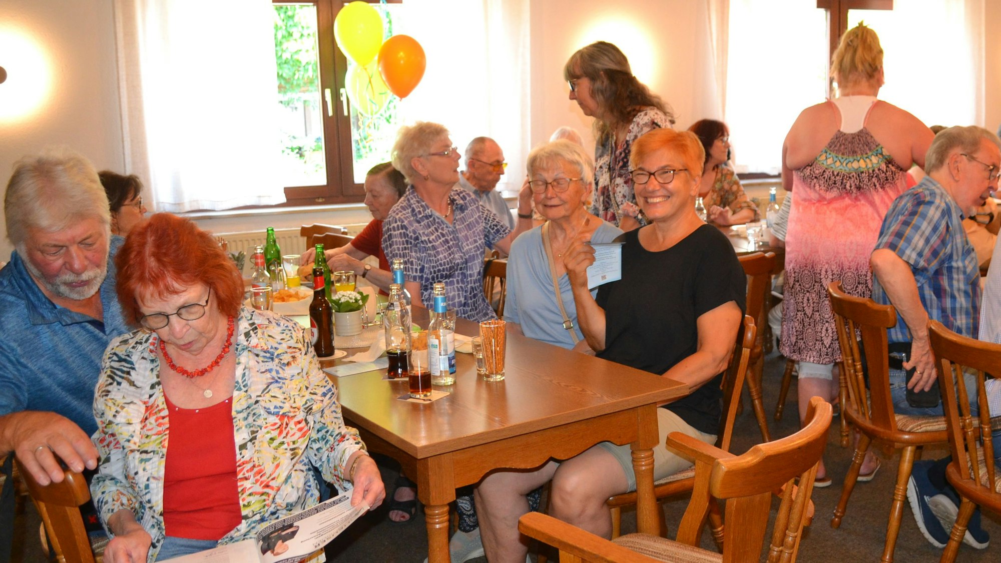 Die Wiedereröffnung des Seniorentreffs in Niederkassel-Mondorf war gut besucht.