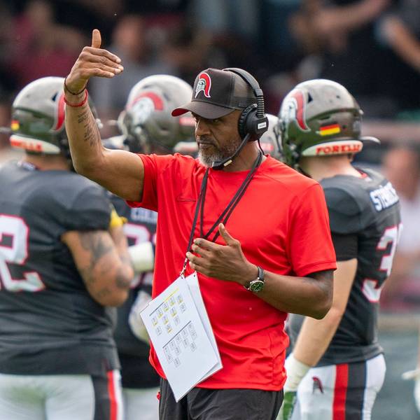 Javan Lenhardt Cologne Centurions, Headcoach, Trainer, Coach Cologne Centurions - Panthers Wroclaw 14.06.2025, American Football, European League of Football, Week 5, Rhein Fire gegen Paris Musketeers im Südstadion, Köln *** Javan Lenhardt Cologne Centurions, Headcoach, Trainer, Coach Cologne Centurions Panthers Wroclaw 14 06 2025, American Football, European League of Football, Week 5, Rhein Fire vs Paris Musketeers at Südstadion, Cologne Copyright: HMBxMedia/xMarcoxBader