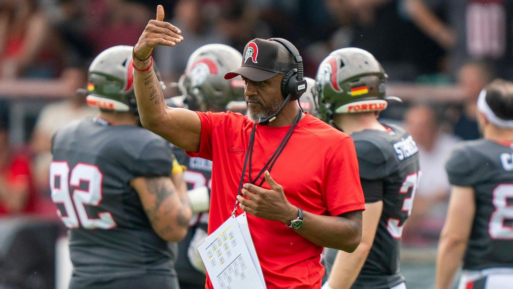 Javan Lenhardt Cologne Centurions, Headcoach, Trainer, Coach Cologne Centurions - Panthers Wroclaw 14.06.2025, American Football, European League of Football, Week 5, Rhein Fire gegen Paris Musketeers im Südstadion, Köln *** Javan Lenhardt Cologne Centurions, Headcoach, Trainer, Coach Cologne Centurions Panthers Wroclaw 14 06 2025, American Football, European League of Football, Week 5, Rhein Fire vs Paris Musketeers at Südstadion, Cologne Copyright: HMBxMedia/xMarcoxBader