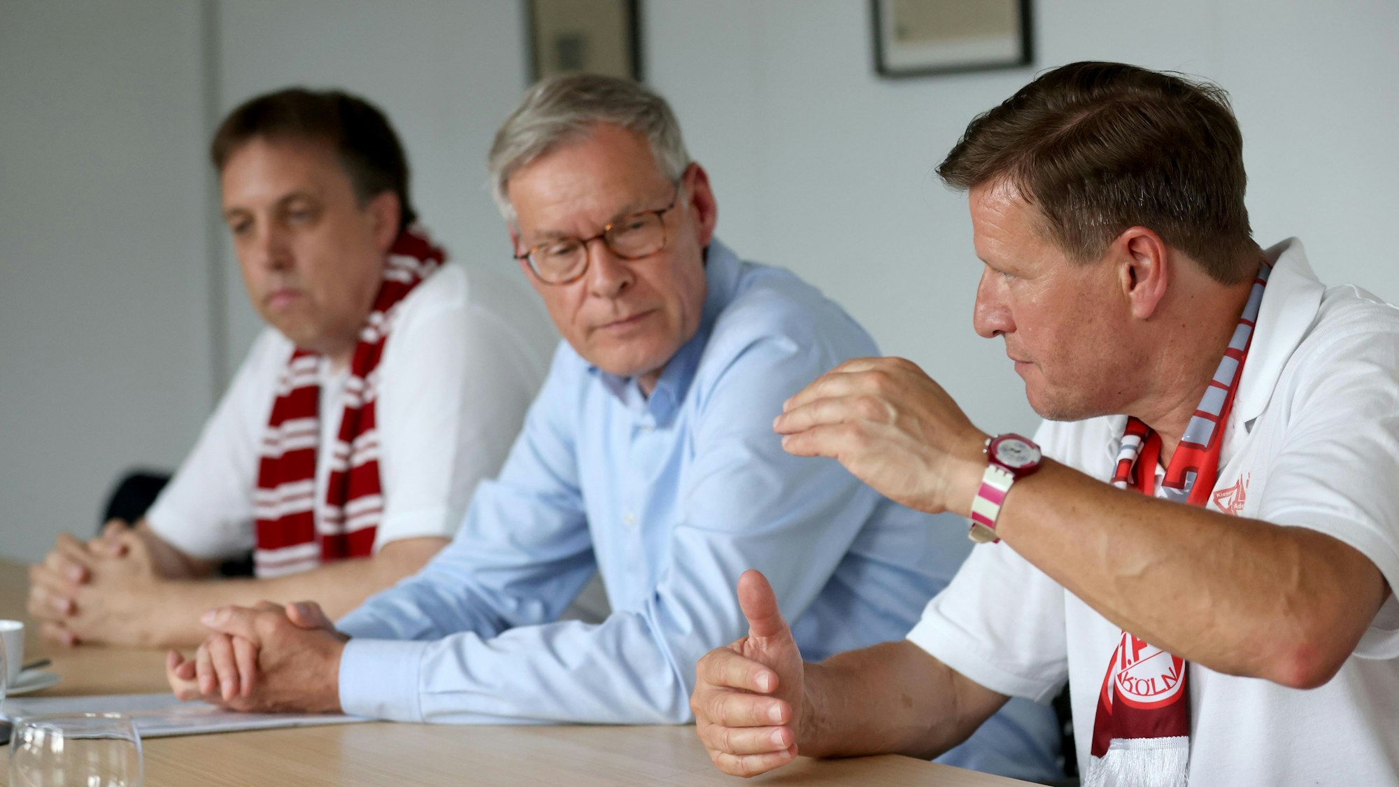 Wollen die Themen beim 1. FC Köln anpacken: Martin Hollweck, Sven-Georg Adenauer und Thorsten Kiesewetter (v.r.n.l.).
