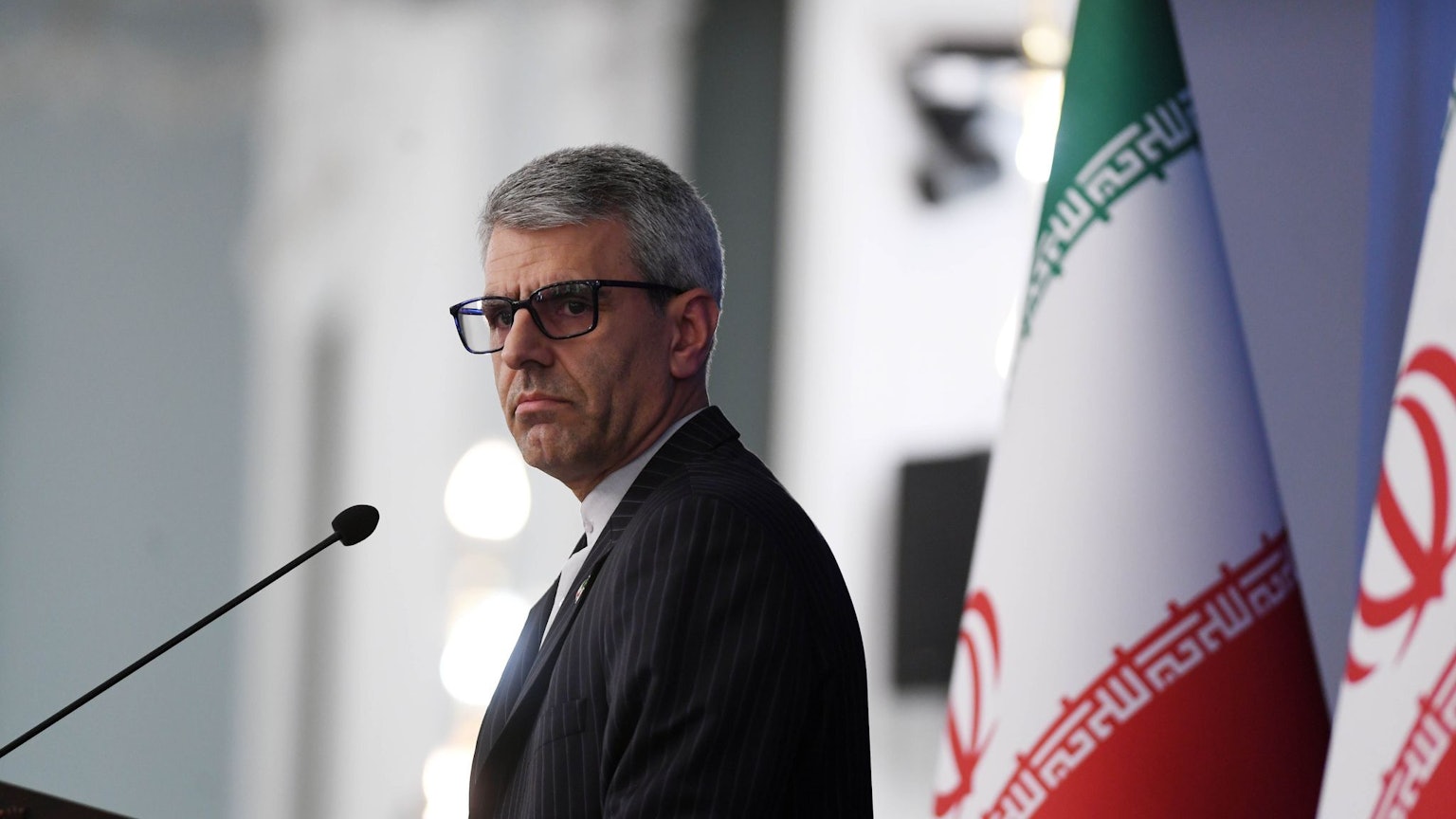 Nach den US-Angriffen auf Irans Atomanlagen nennt der Sprecher des iranischen Außenministeriums eine Bedingung für neue Gespräche mit den USA. (Archivbild)