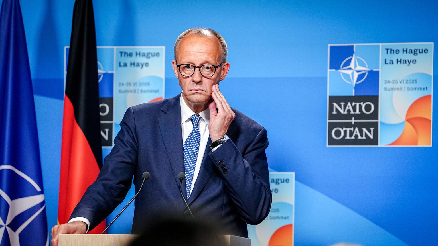 Den Haag: Bundeskanzler Friedrich Merz (CDU), hier beim Nato-Gipfel, nimmt Fake News sehr ernst
