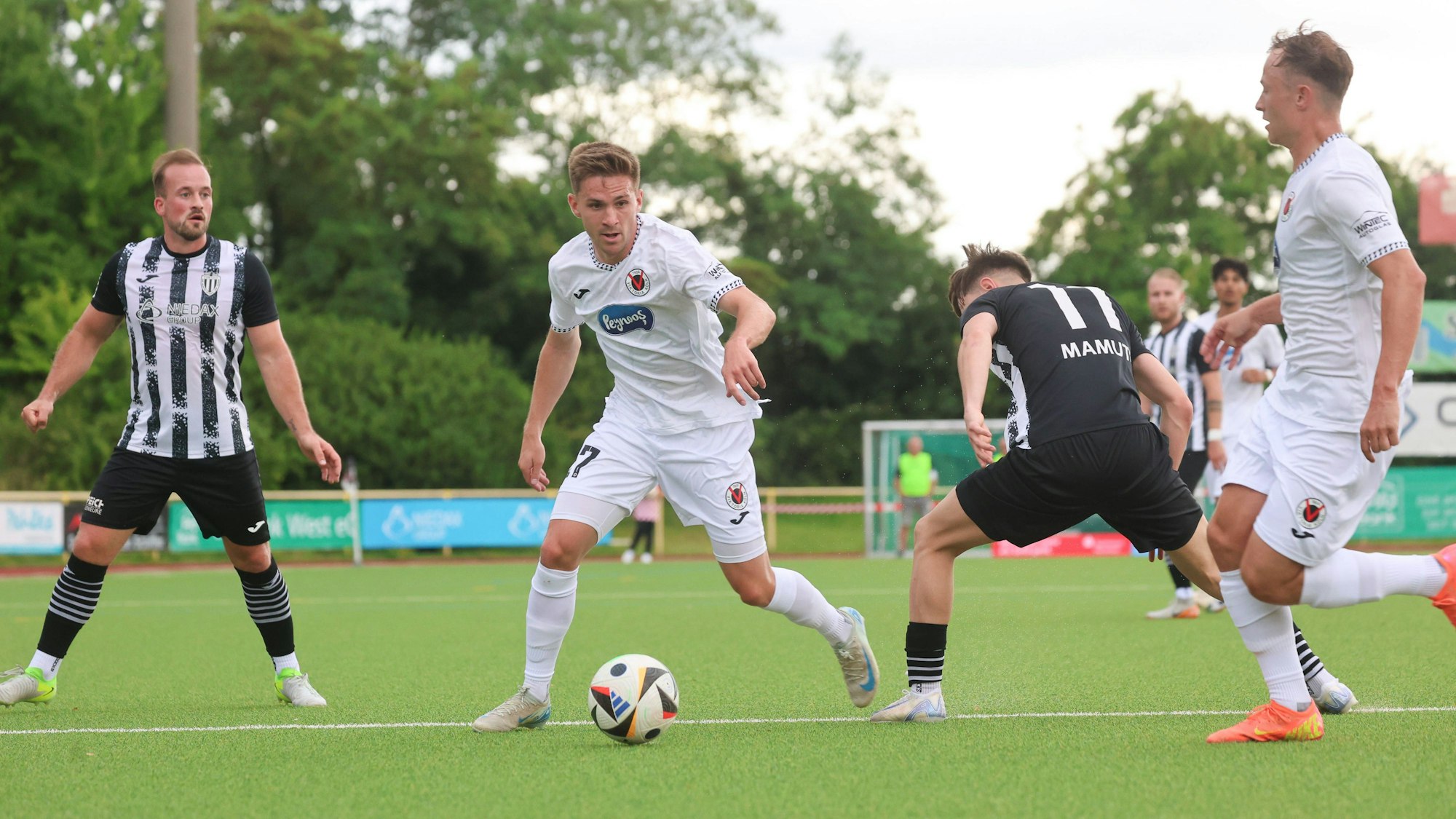 Marco Pledl Viktoria Koeln 17, GER, VfB Linz vs. Viktoria Koeln, Testspiel, Saison 2025/2026, 27.06.2025 GER, VfB Linz vs. Viktoria Koeln, Testspiel, Saison 2025/2026, 27.06.2025 Linz / Rhein *** Marco Pledl Viktoria Koeln 17 , GER, VfB Linz vs Viktoria Koeln, Test match, Season 2025 2026, 27 06 2025 GER, VfB Linz vs Viktoria Koeln, Test match, Season 2025 2026, 27 06 2025 Linz Rhein Copyright: xEibner-Pressefoto/JoergxNiebergallx EP_JNL