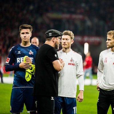 Fortuna Köln sichert sich die Dienste von Georg Strauch, hier im Gespräch mit Steffen Baumgart