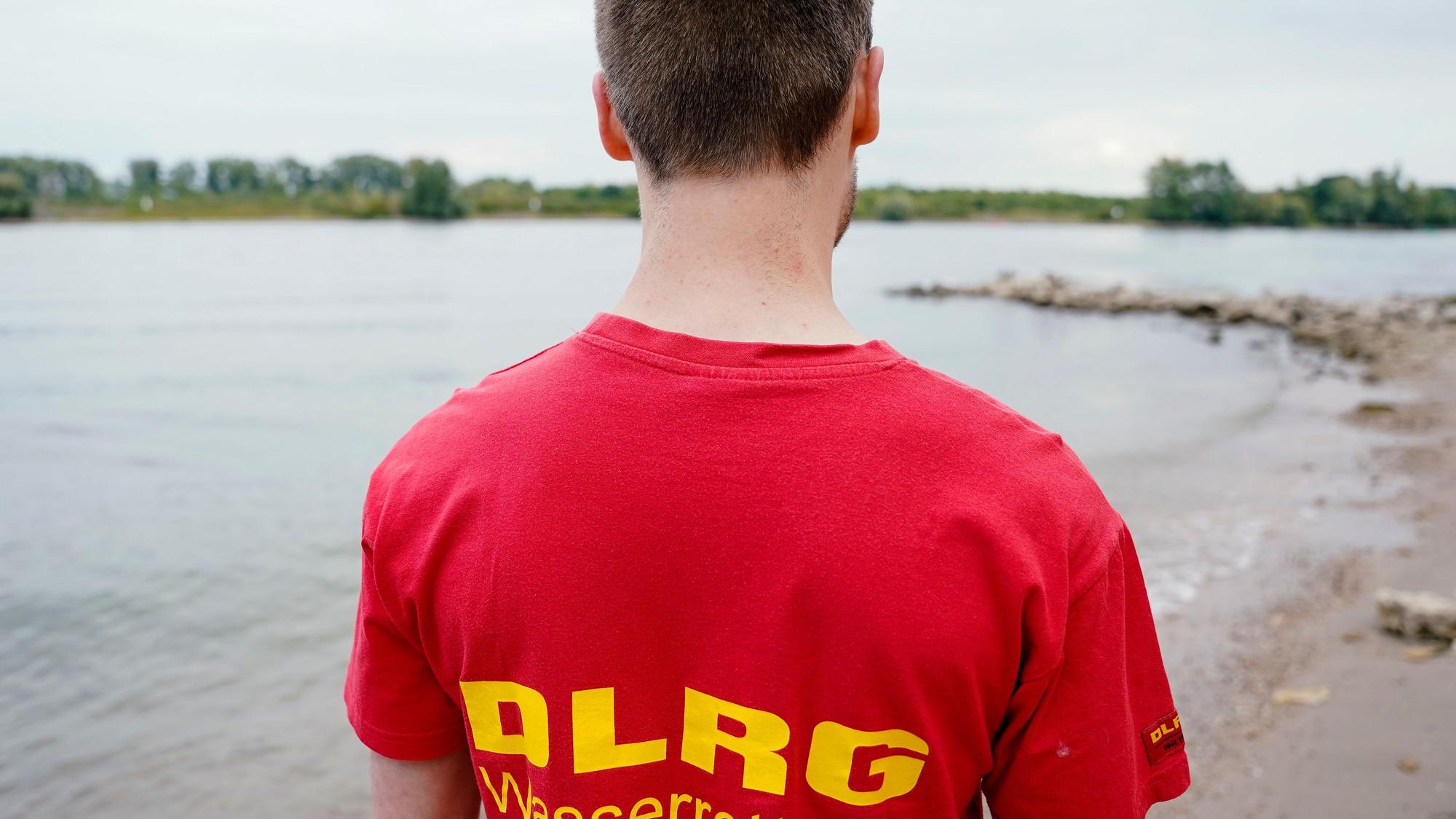 Zahlen der Deutschen Lebens-Rettungs-Gesellschaft (DLRG) zeigen: Mindestens 411 Menschen sind im Jahr 2024 in Deutschland ertrunken.