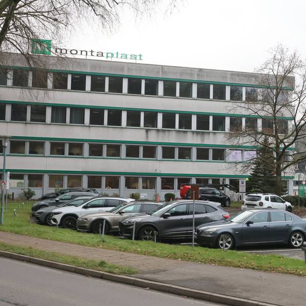 Außenansicht der Firma Montaplast.