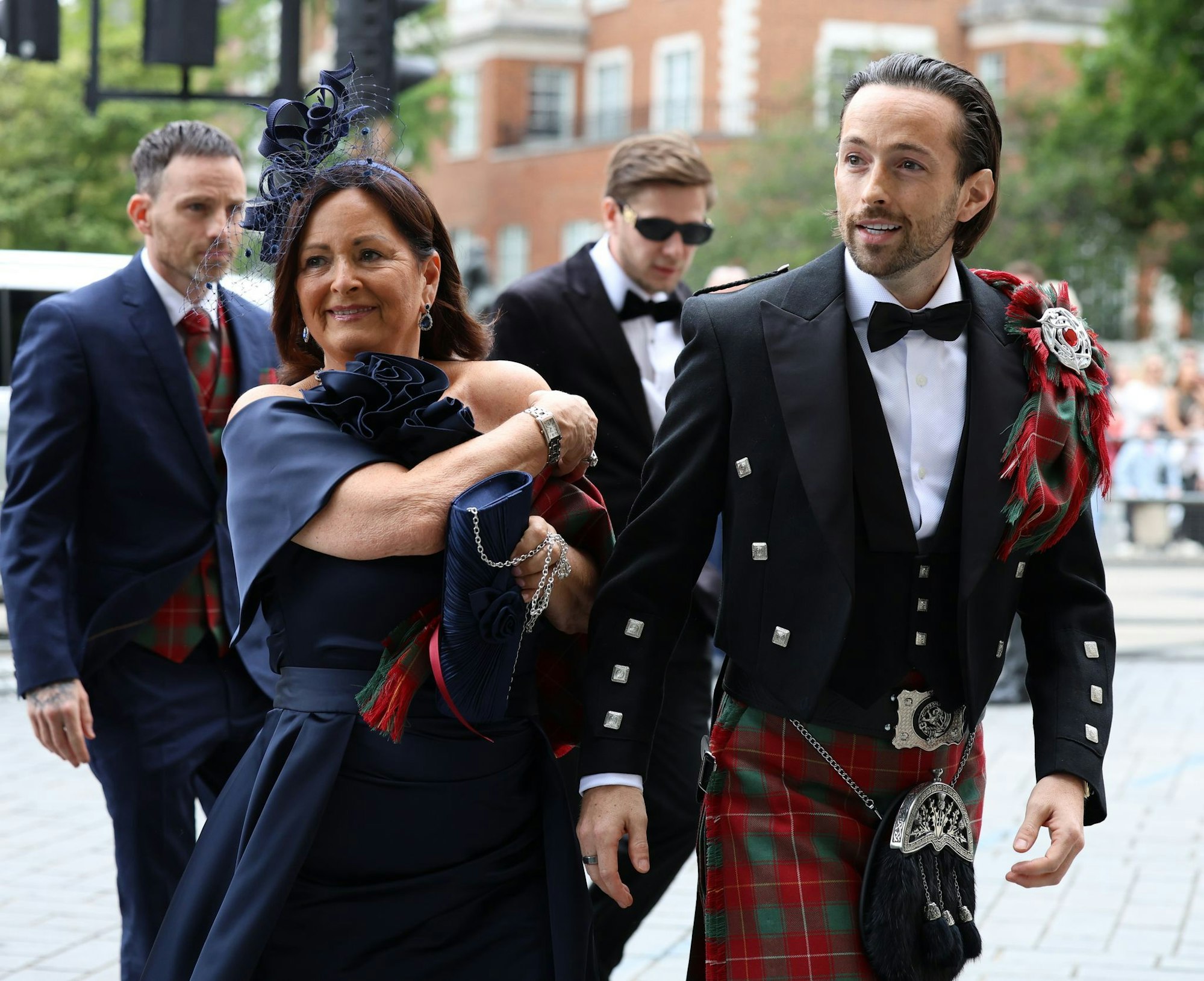 Der 37-Jährige Rory McPhee kommt im Kilt zu seiner Hochzeit mit dem Ex-Spice-Girl Mel B.