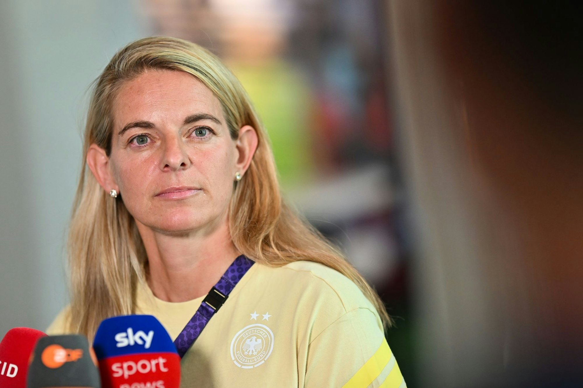 DFB-Direktorin Nia Künzer erklärt den Ausfall von Giulia Gwinn.