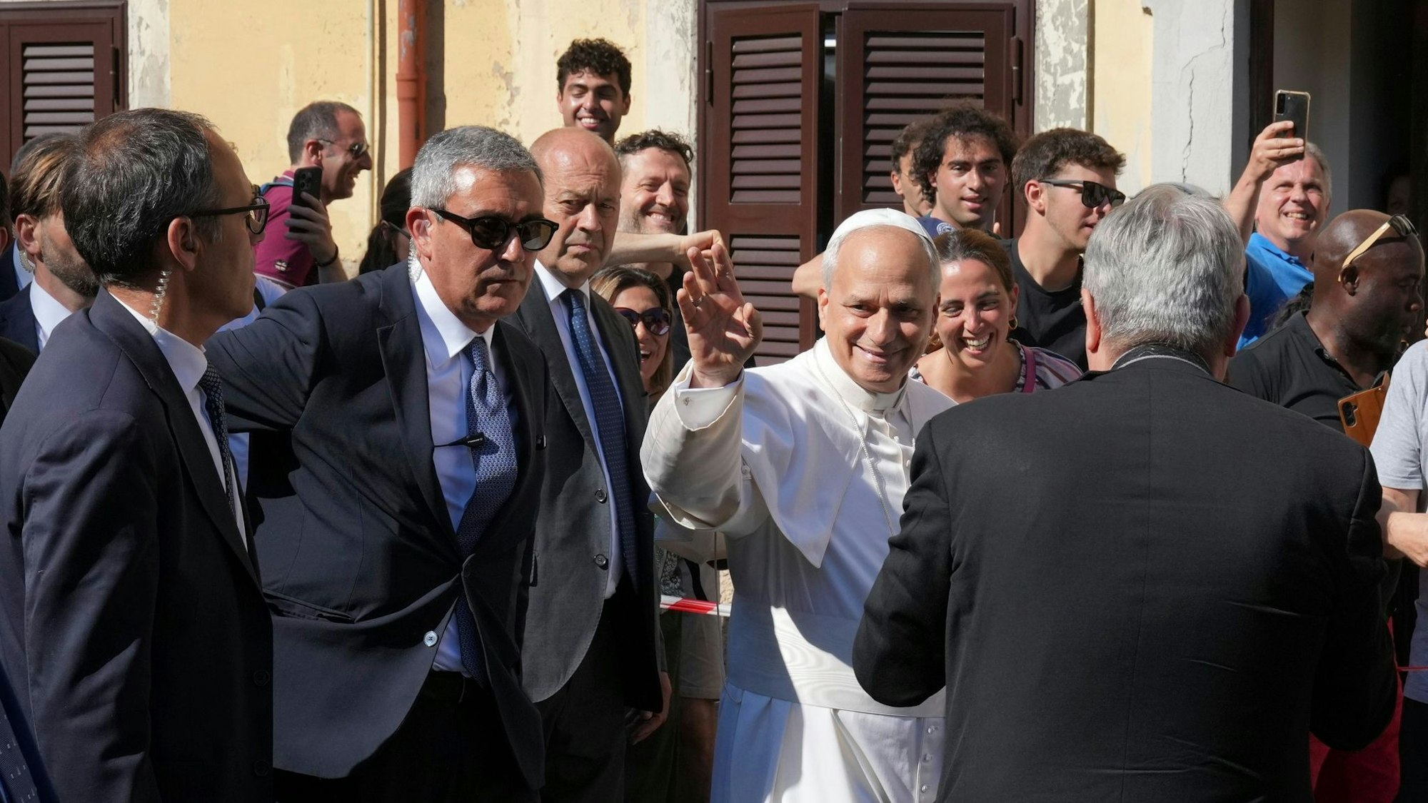 Papst Leo XIV. bei der Ankunft.