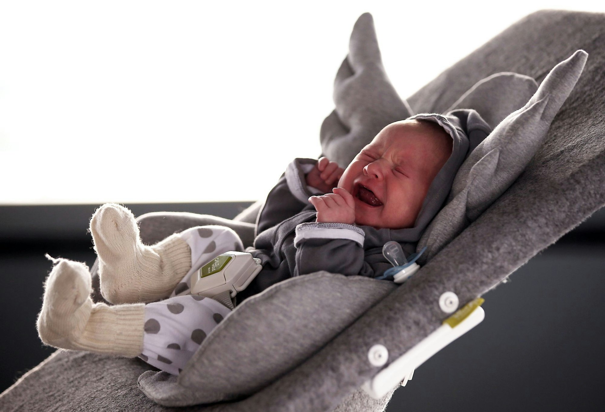 Schreit ein Baby oft und lange, ist das emotional oft sehr belastend. (Archivbild)